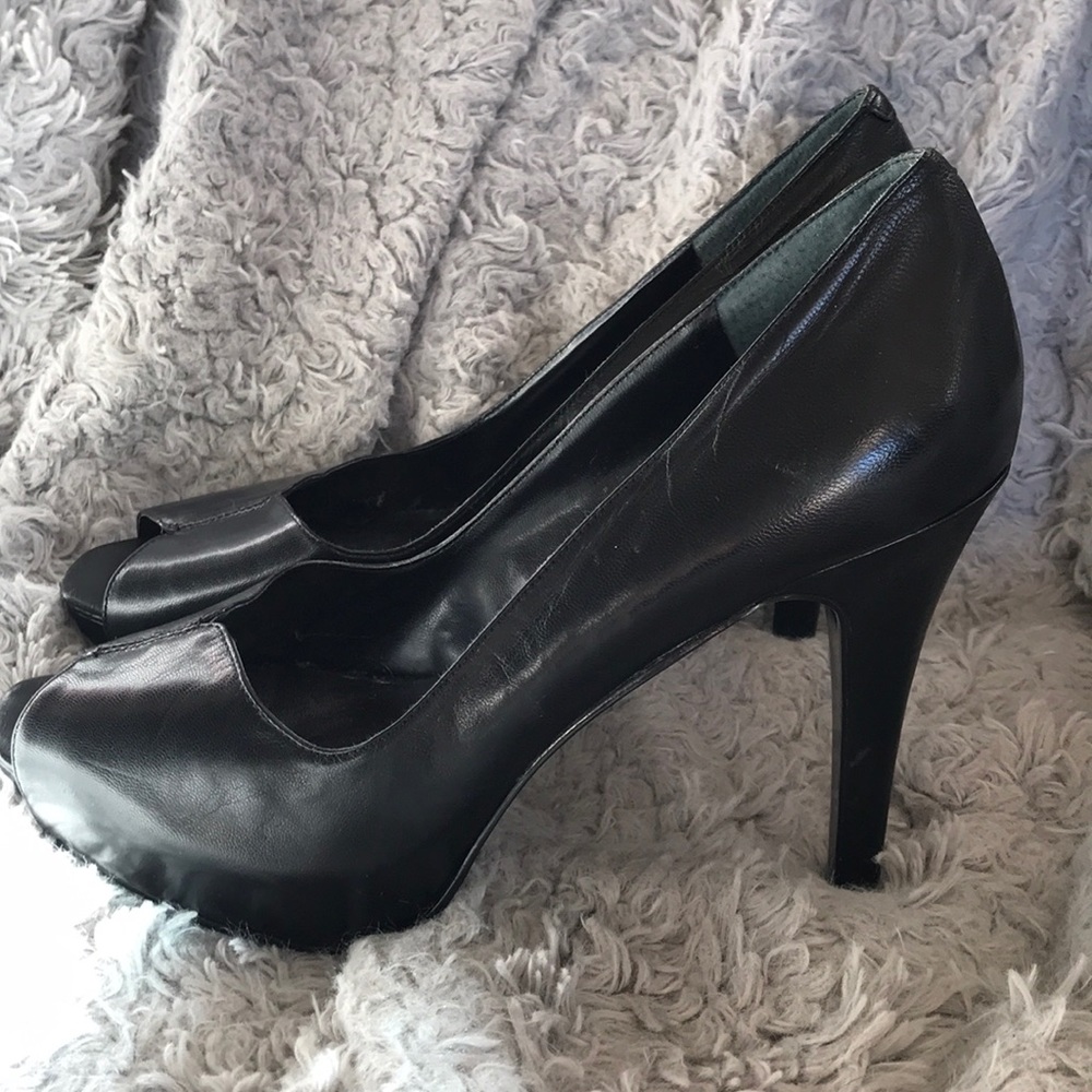 Nine West Peep Toe Pump